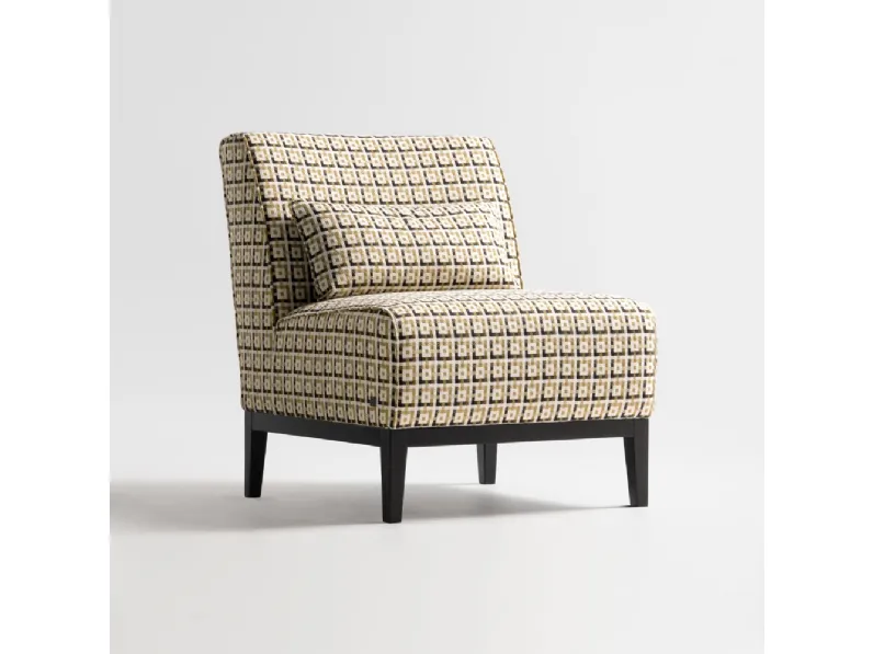 Poltrona Kora Dedar in tessuto imbottito di Tosconova