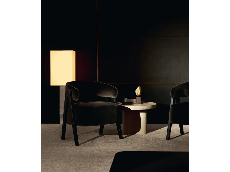 Poltroncina in velluto Loai di Poliform