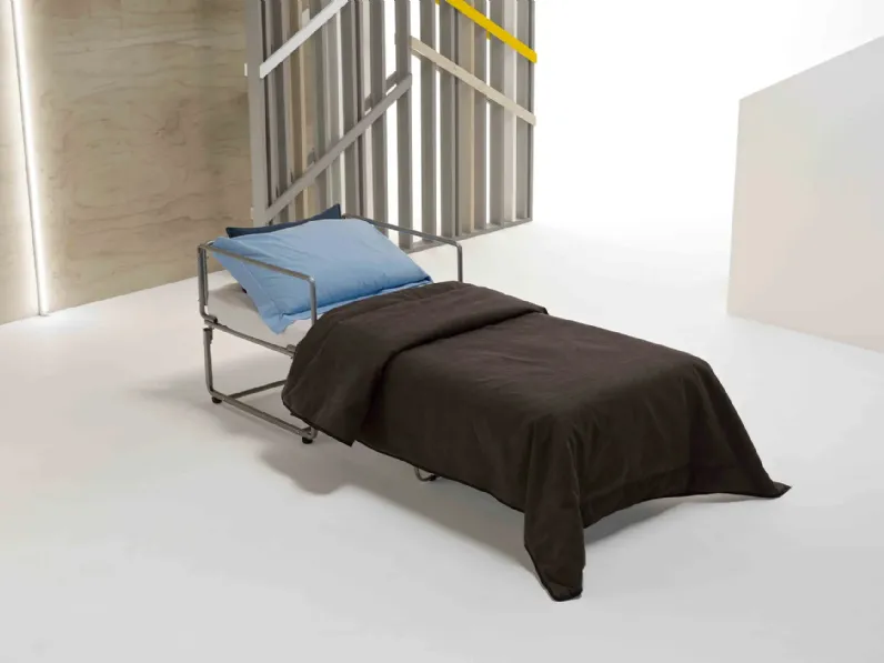 Poltrona letto Loulou di Dienne Salotti