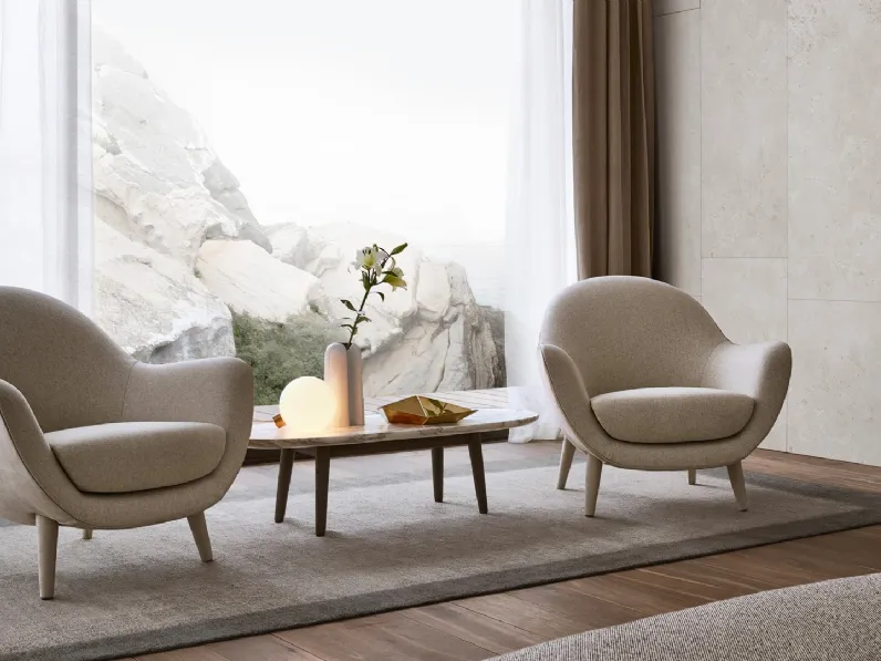 Poltrona in tessuto Mad Queen di Poliform