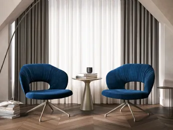 La Poltroncina Miranda Lounge di Cattelan Italia è un'opera di design essenziale e raffinata.