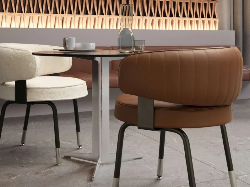 Poltroncina in pelle o tessuto Miss di Valentini