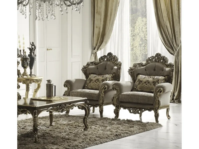 Poltrona classica in tessuto e Noce Monnalisa di Ghezzani