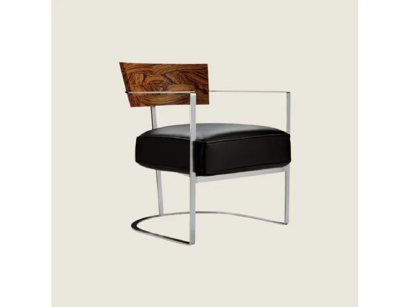 Poltroncina di design Morgan in legno massello e metallo con seduta imbottita di Flexform