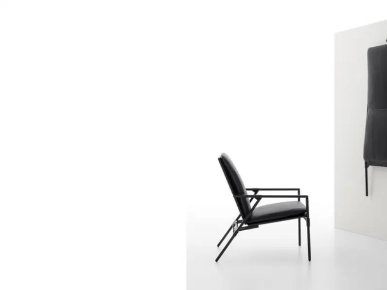 Poltroncina pieghevole Nena di B&B Italia