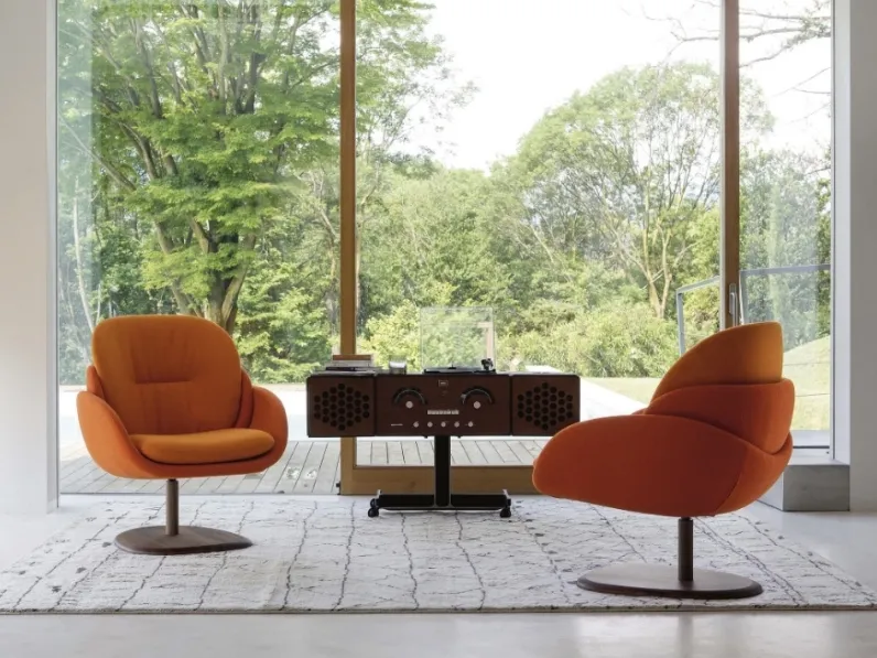 Poltrona in tessuto imbottito Opium di Porada