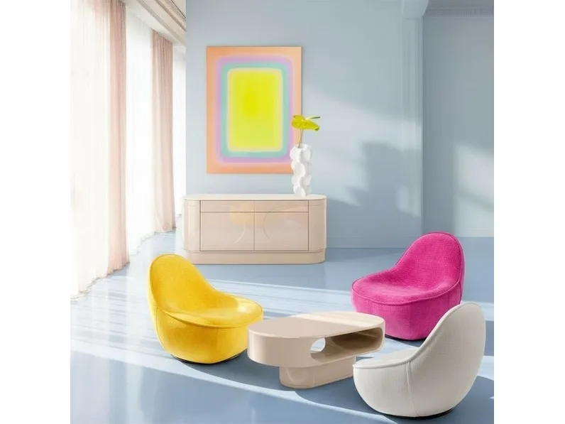Poltrona girevole Ovo di Kare Design