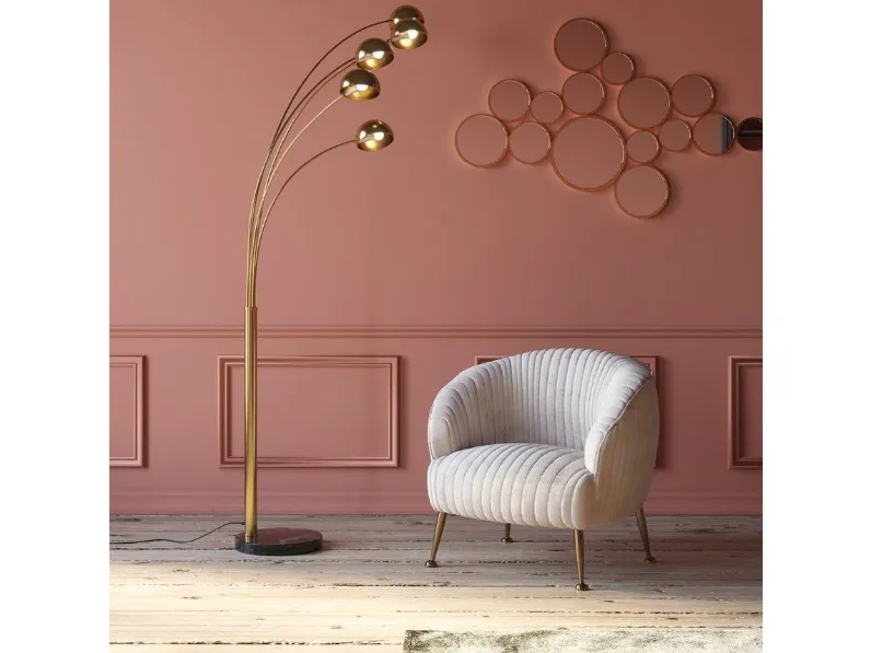 Poltroncina Perugia in tessuto imbottito di Kare Design