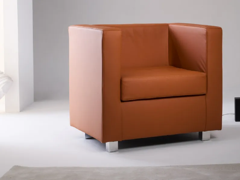 Poltroncina in pelle Quadra di Julia Italia