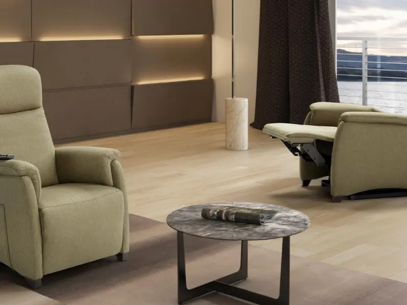 Poltrona alzapersona Asia di Spaziorelax