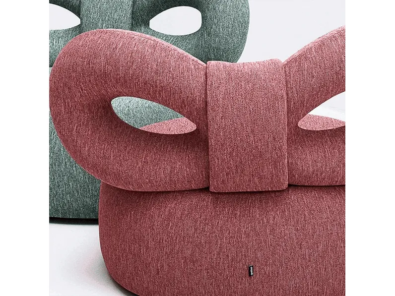 Poltroncina in tessuto imbottito Ribbon di Qeeboo