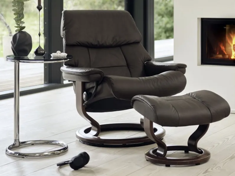 Poltrona relax in pelle Ruby di Stressless