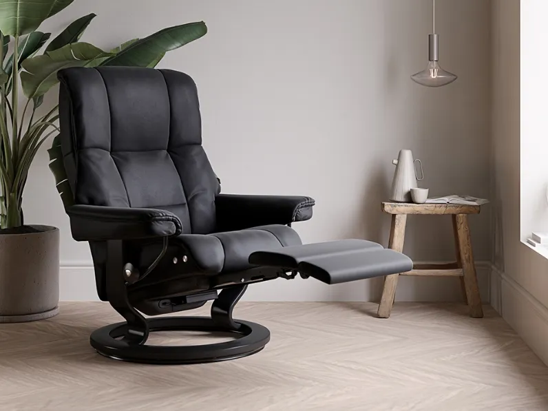 Poltrona in pelle Mayfair di Stressless