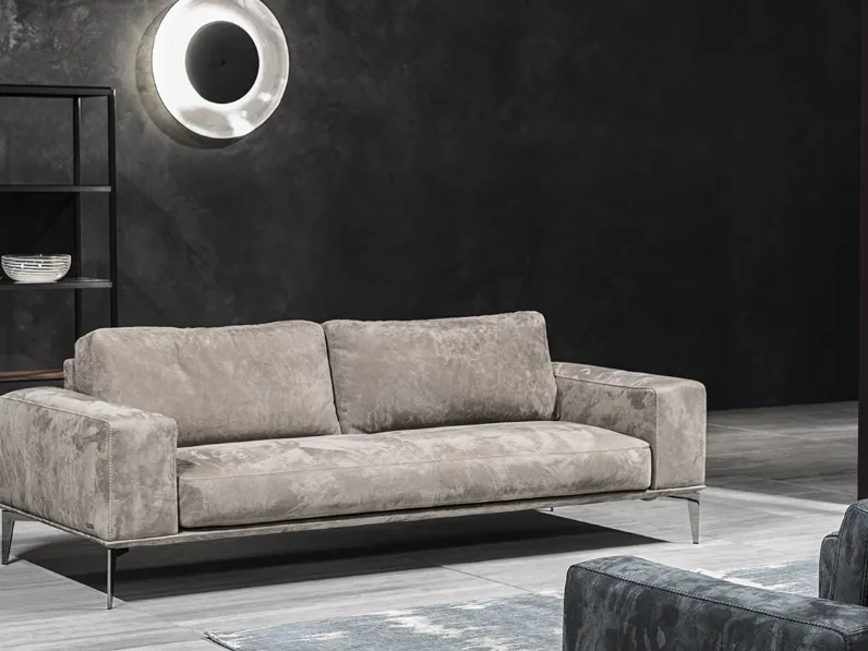 Divano lineare Aida di Cierre Imbottiti