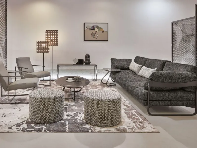 Divano lineare in tessuto Alef di Dema