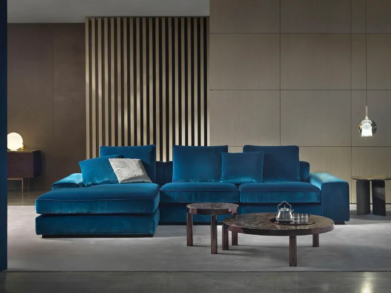 Divano in velluto con penisola Alexander di Marelli