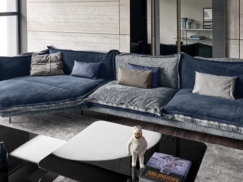 Divano di design in tessuto con penisola asimmetrica Auto Reverse di Arketipo