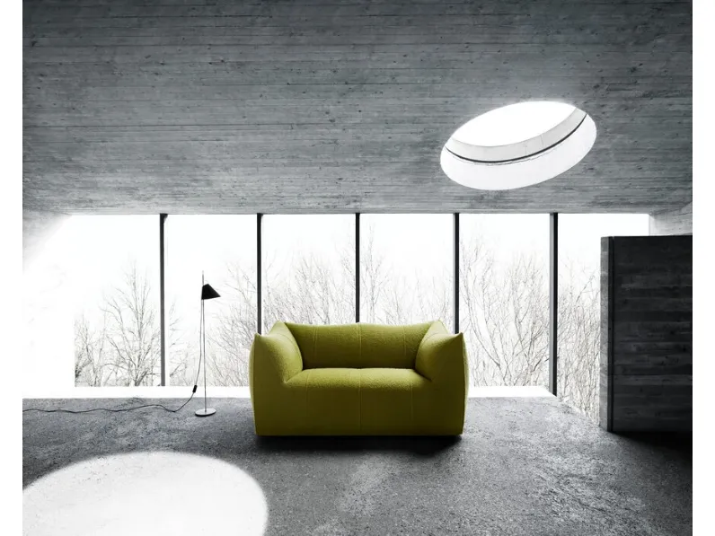 Divano lineare Le Bambole in tessuto imbottito di B&B Italia