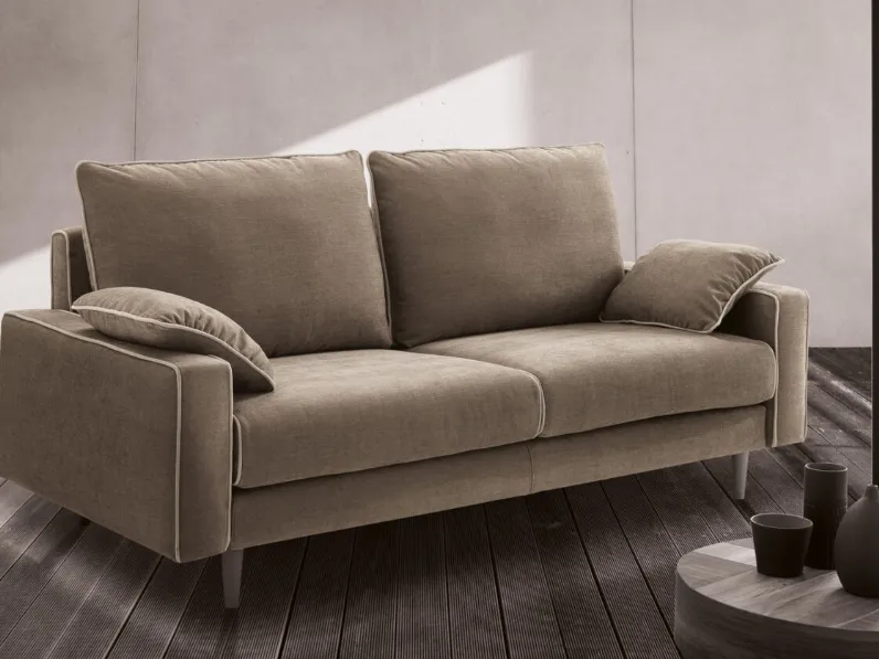 Divano lineare Mark di Biel