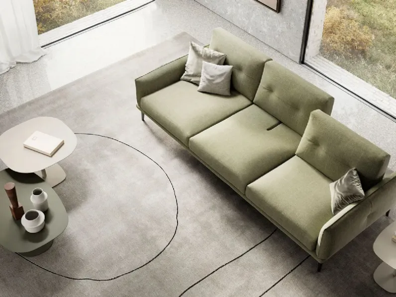 Divano lineare Blake di Doimo Salotti