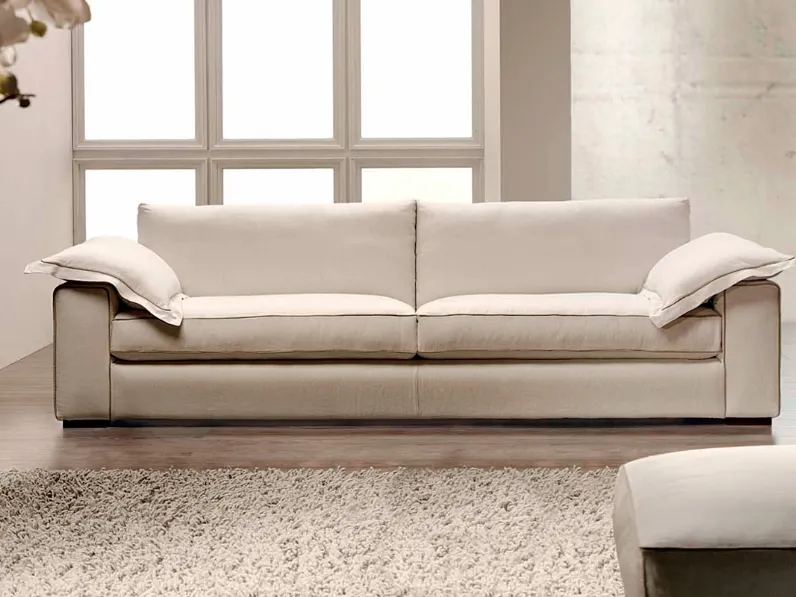 Divano lineare Blues di Cava Divani