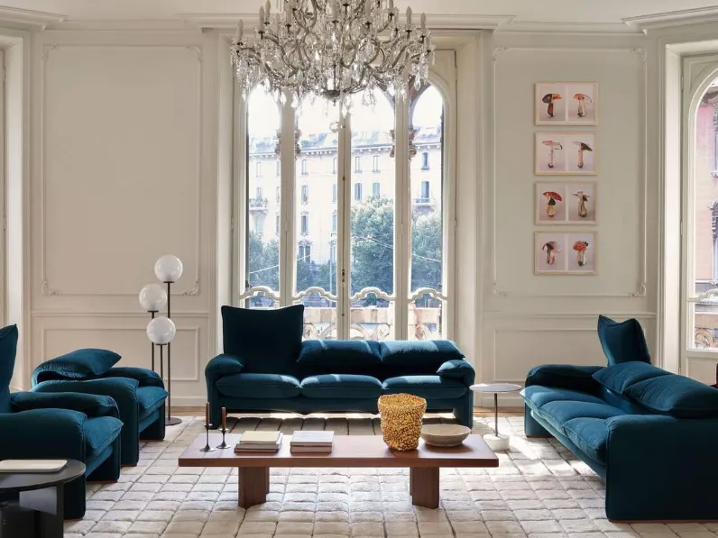 Divano lineare in velluto Maralunga di Cassina