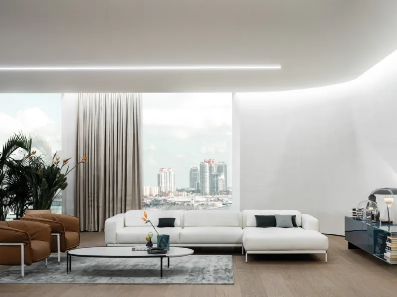 Divano in pelle con penisola Oscar di Cierre Imbottiti