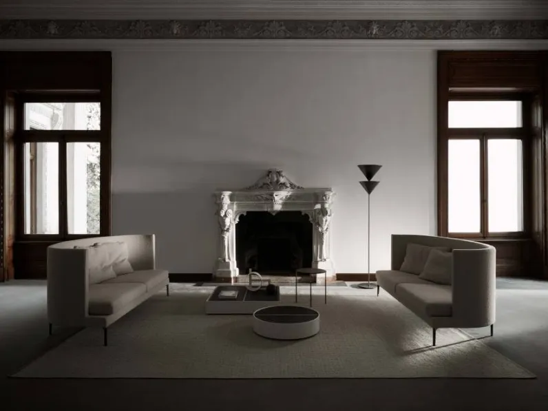 Divano lineare con schienale alto dalla linea curva Clan di Living Divani