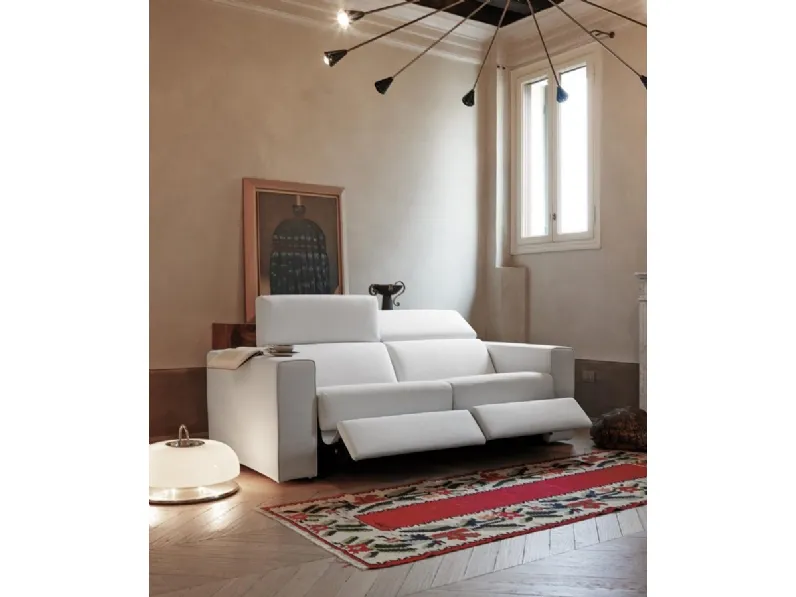 Divano relax con penisola Dalton di MorbidLine Salotti