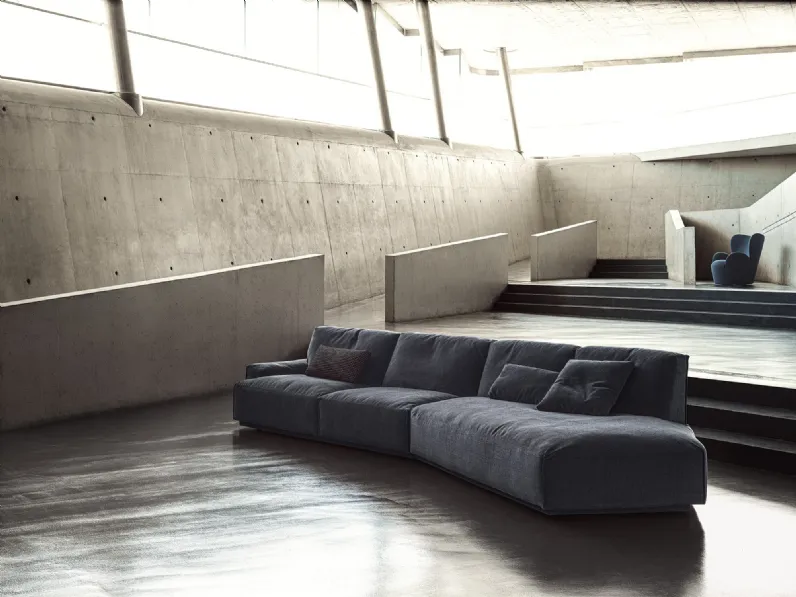 Divano lineare Dao Soft in tessuto imbottito di Frigerio