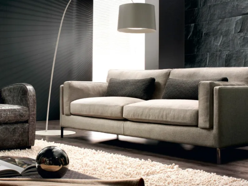 Divano lineare Daytona di Cava Divani