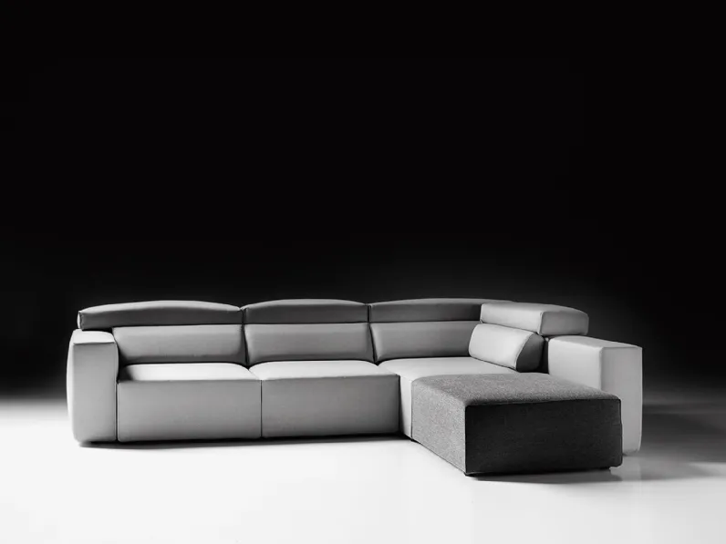 Divano angolare in tessuto Mito di DHome
