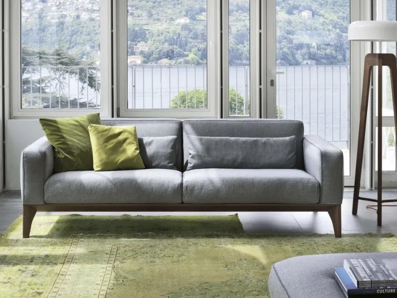 Divano lineare Fellow di Porada