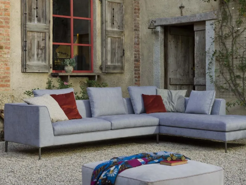 Divano in tessuto con penisola Estelle di Flexstyle