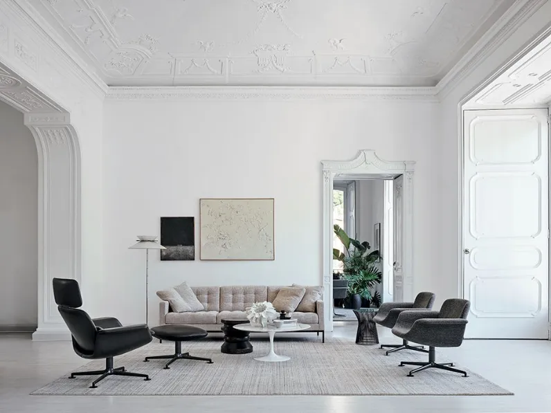 Divano lineare Florence Knoll™ Relaxed Sofa di Knoll