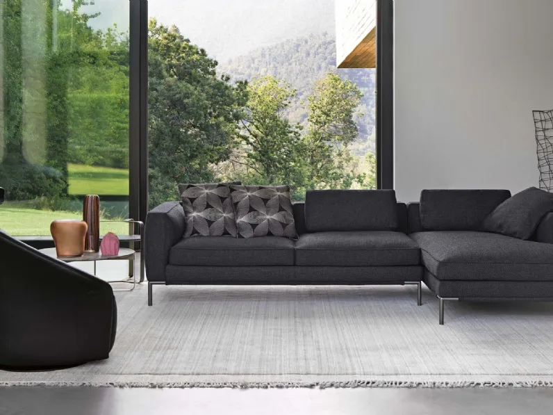 Divano in tessuto con penisola Icon di Flou