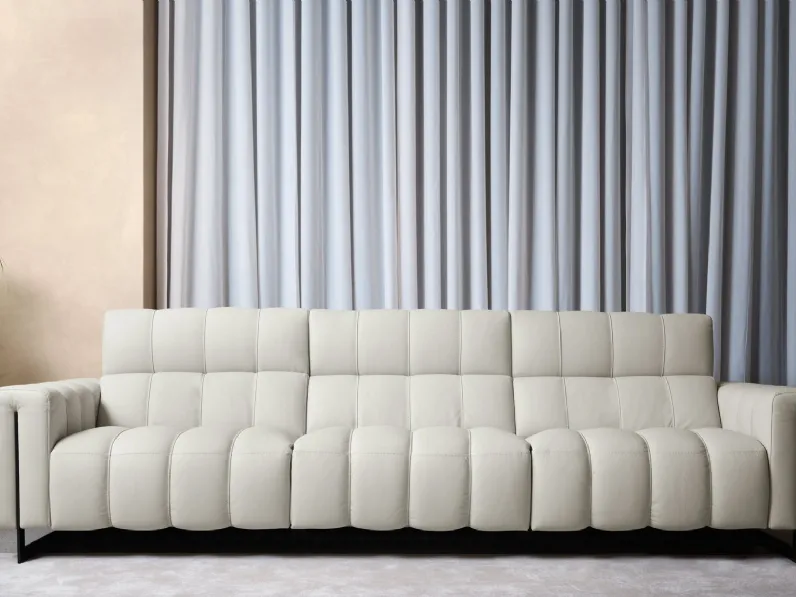 Divano relax in pelle Genesi di Franco Ferri