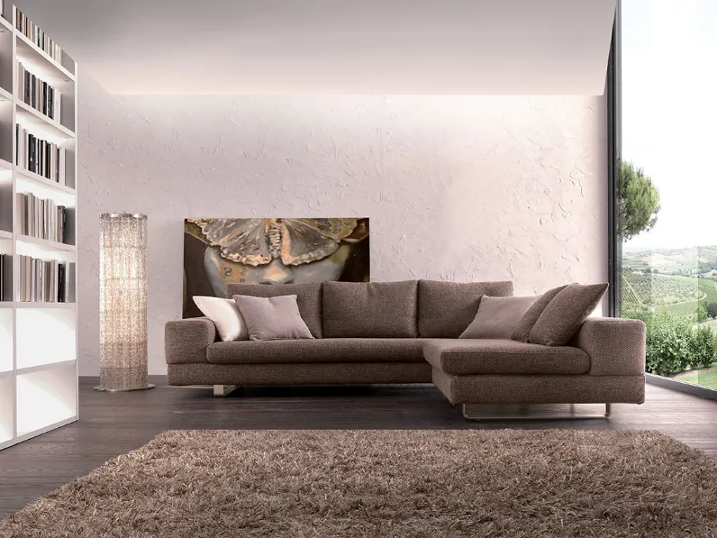 Divano angolare Freedom in tessuto di Crippa Salotti