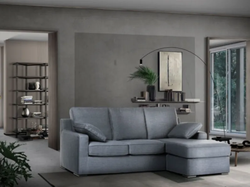 Divano con penisola Helen di Gamma Salotti