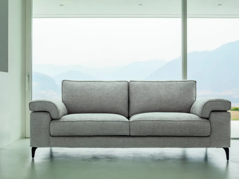 Divano lineare Grace Air di Fabbri Salotti