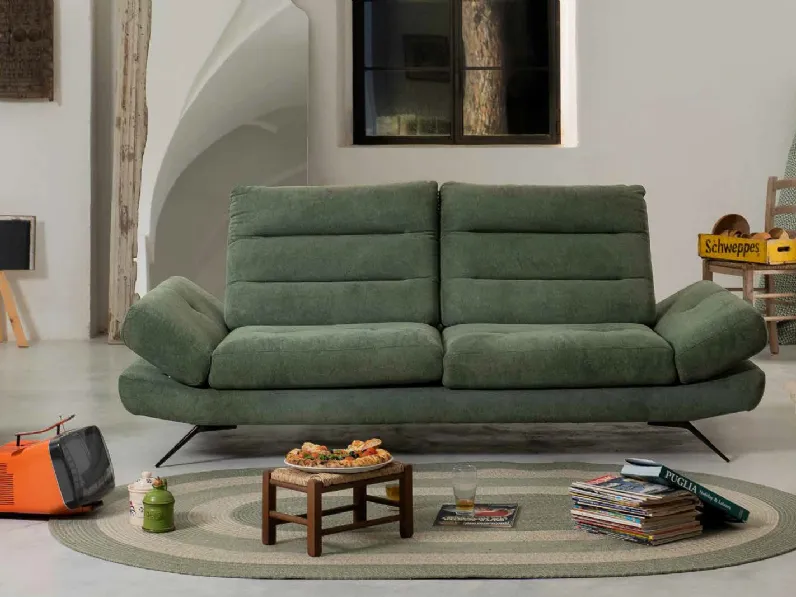 Divano lineare Groove di Nicoletti Home