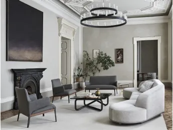 Hugh Love Seat low version