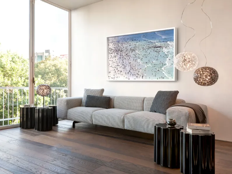 Divano lineare Largo Pied de Poule di Kartell