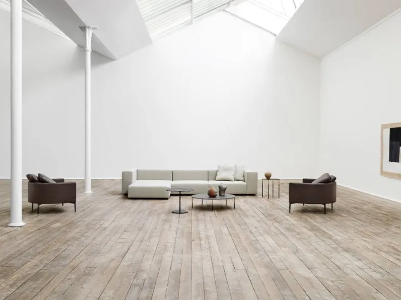 Divano con penisola Wall in tessuto di Living Divani