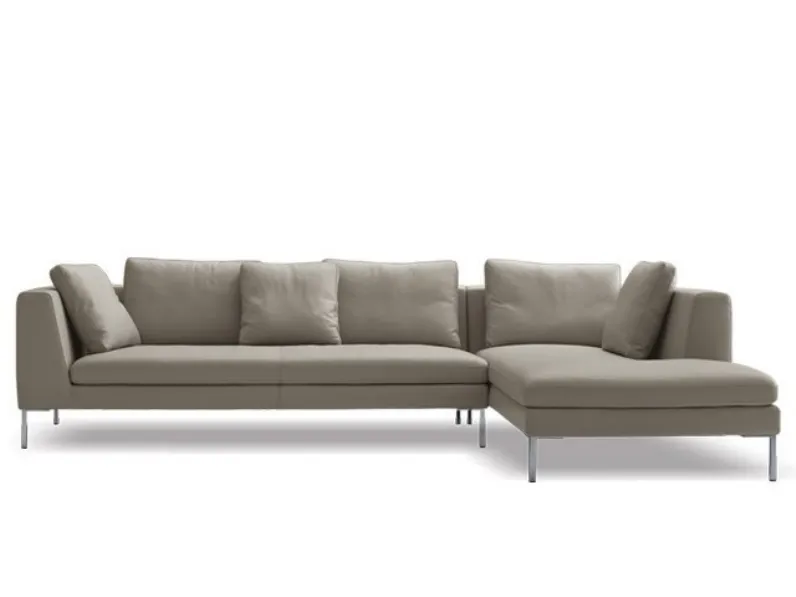 Divano in pelle con penisola Luna di Alberta Salotti