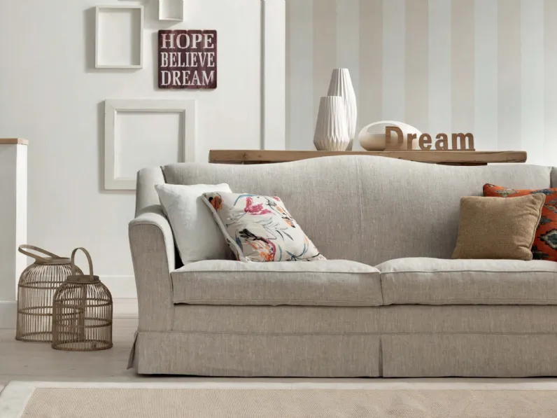 Divano lineare Maltese di TreCi Salotti