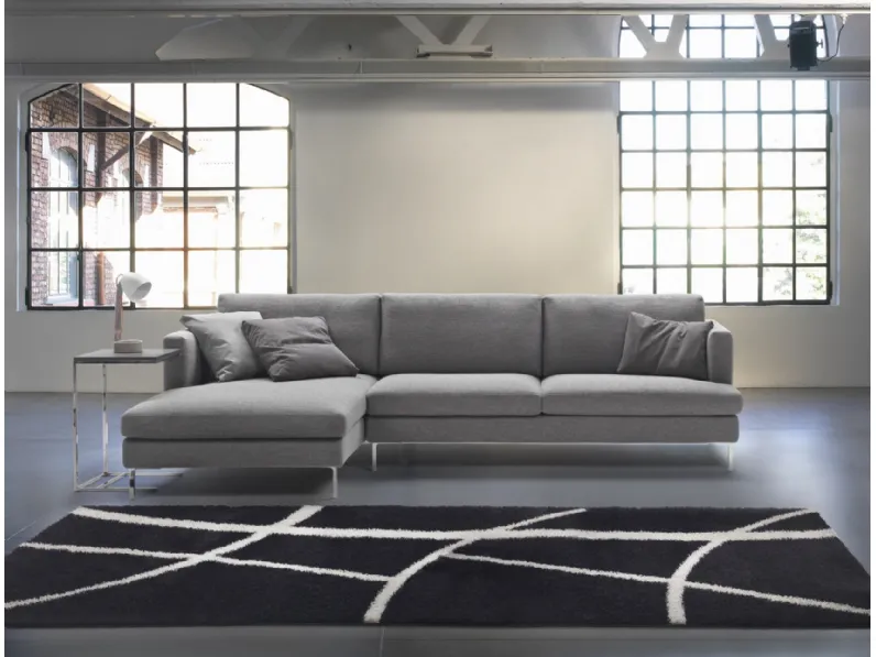 Divano Manhattan in tessuto con penisola di Kappa Salotti