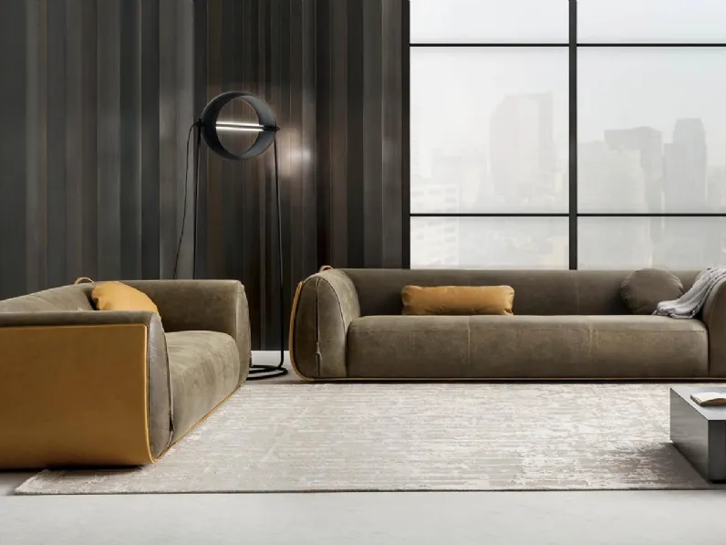 Divano lineare in pelle imbottito Meir di Laura Meroni