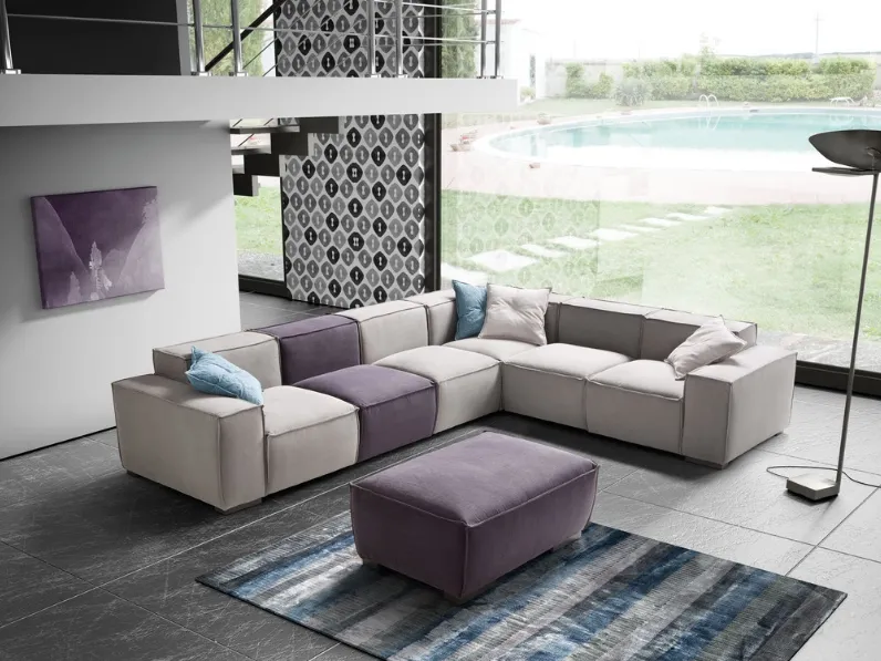 Divano modulare componibile imbottito, rivestito in microfibra bicolore Miguel di Polyformitalia 