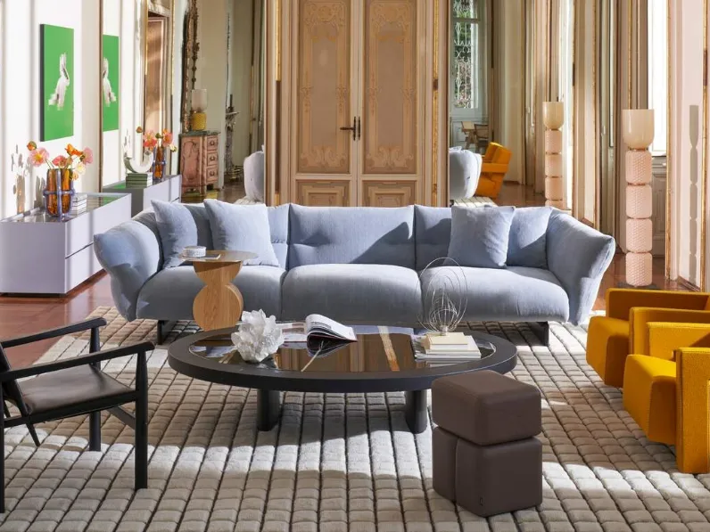 Divano lineare Moncloud di Cassina
